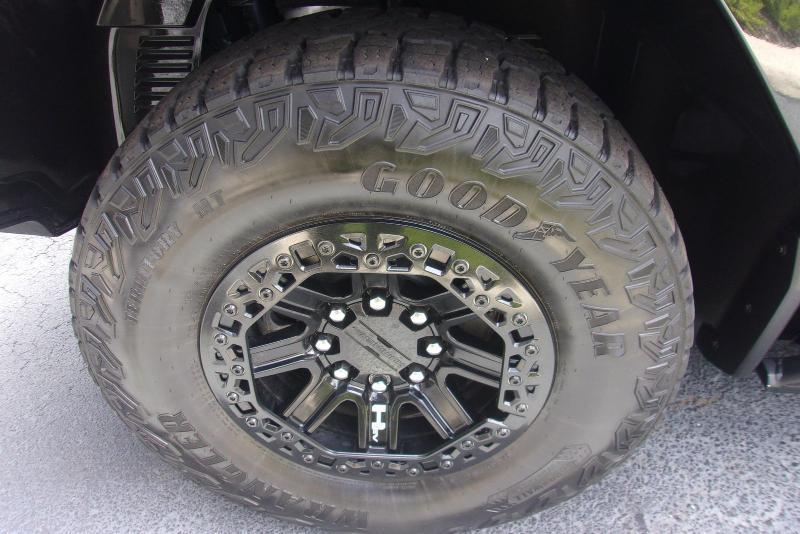 GMC HUMMER EV  2024