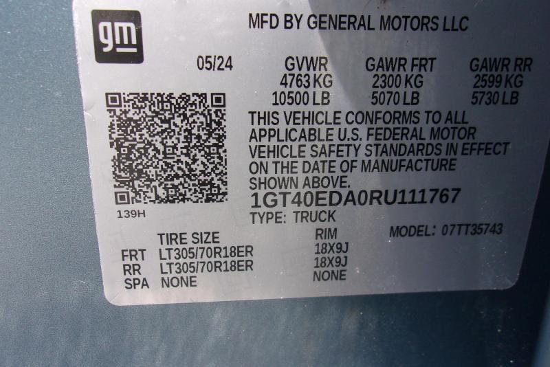 GMC HUMMER EV  2024