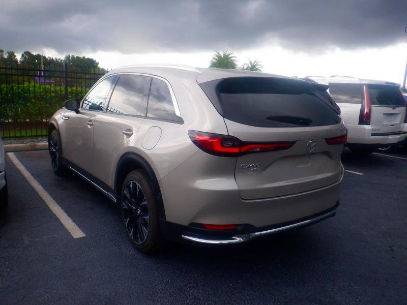 Mazda CX-90 PHEV Premium Plus 2024