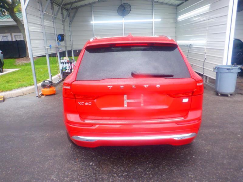 Volvo XC60  2022