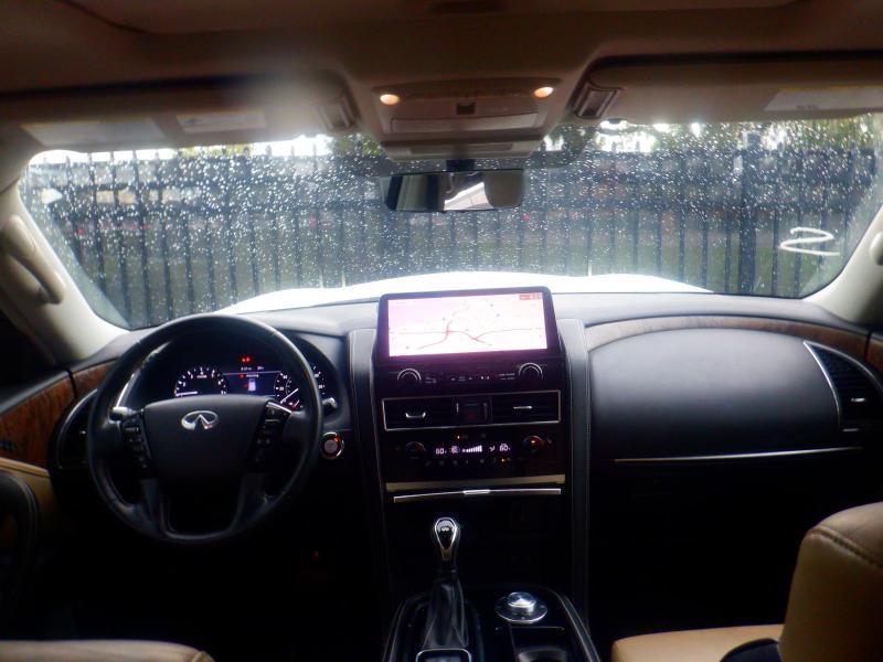 Infiniti QX80  2023