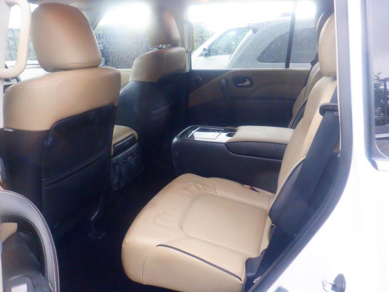 Infiniti QX80  2023