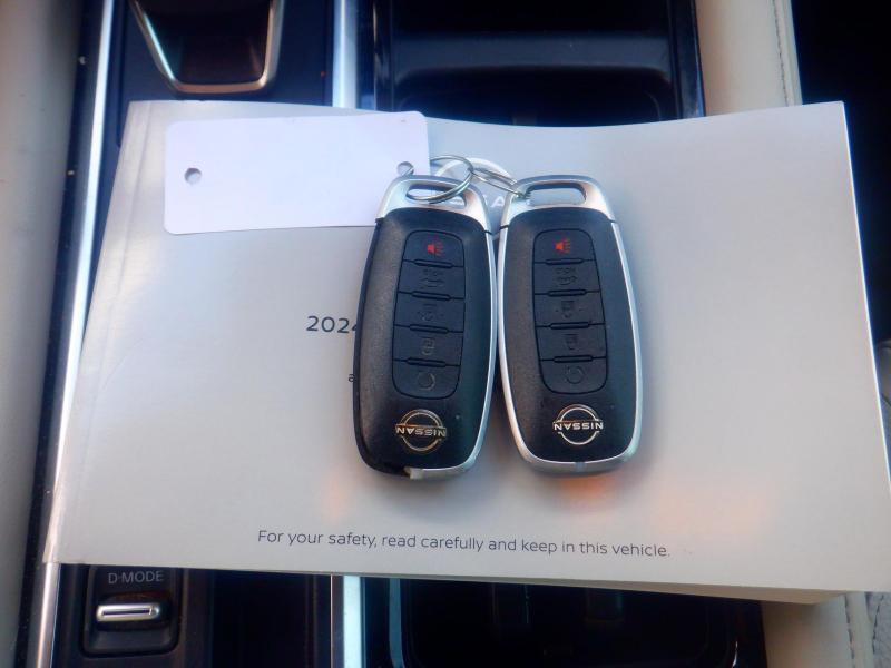Nissan Pathfinder  2024