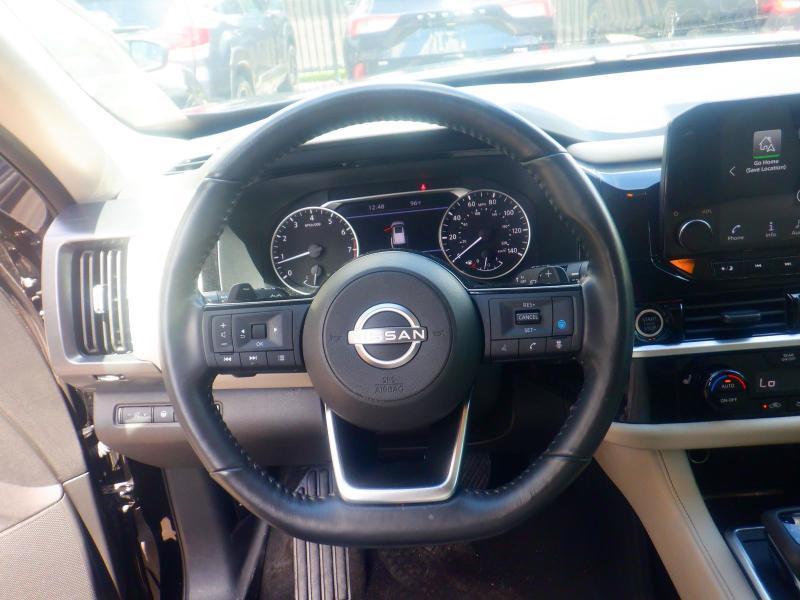 Nissan Pathfinder  2024