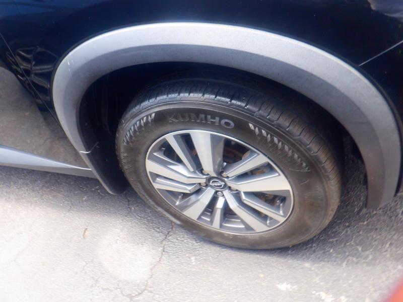 Nissan Pathfinder  2024