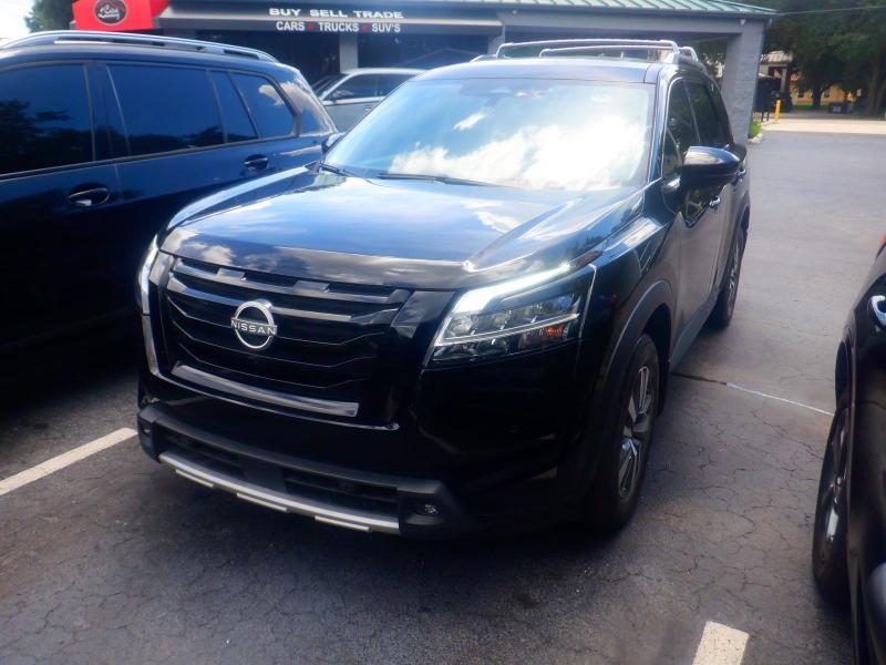 Nissan Pathfinder  2024