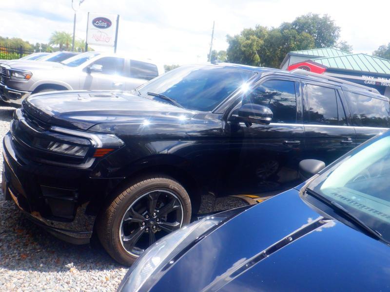 Ford Expedition  2023