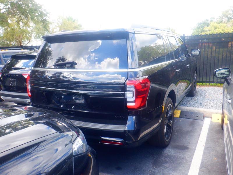 Ford Expedition  2023