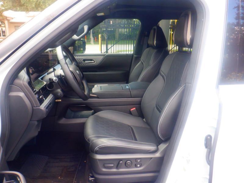 Infiniti QX80  2026