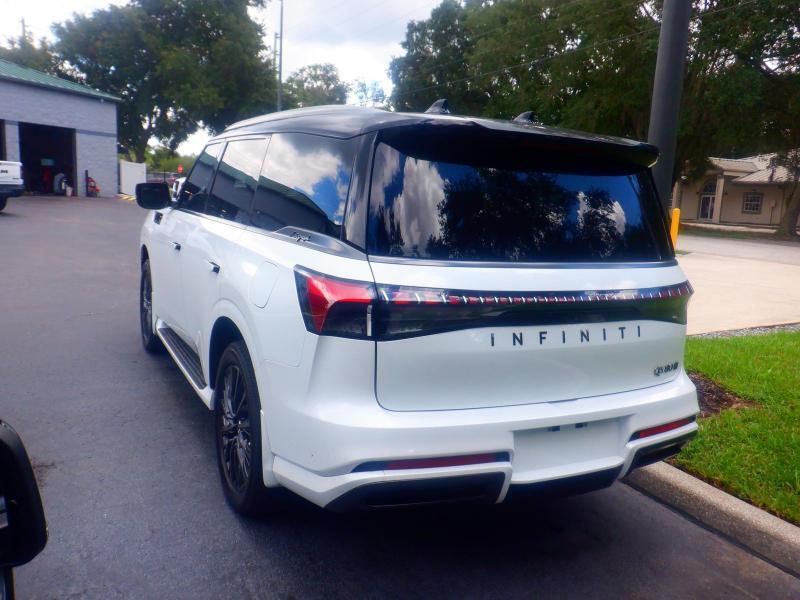 Infiniti QX80  2026
