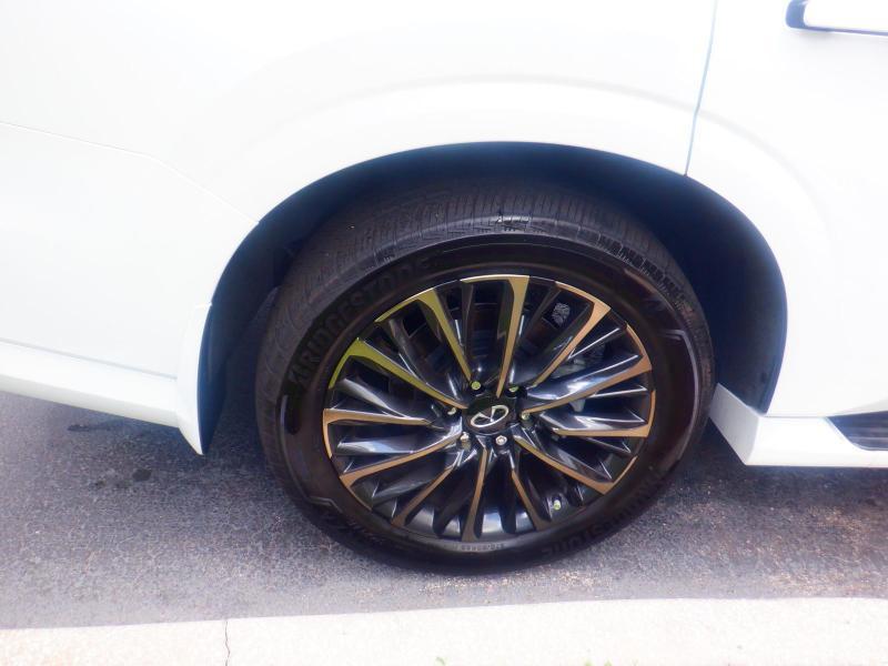 Infiniti QX80  2026