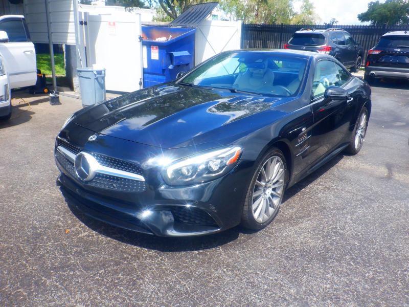 Mercedes-Benz SL-Class  2020