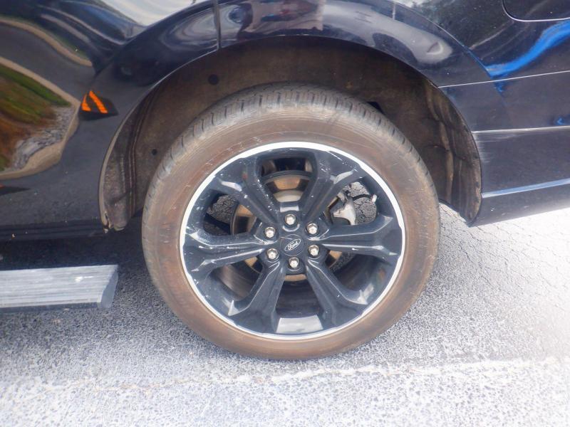 Ford Expedition  2023