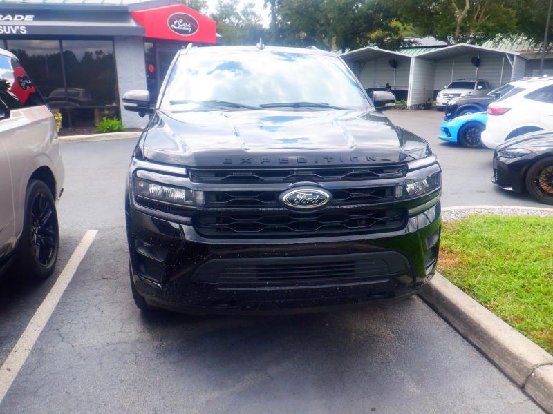 Ford Expedition  2023