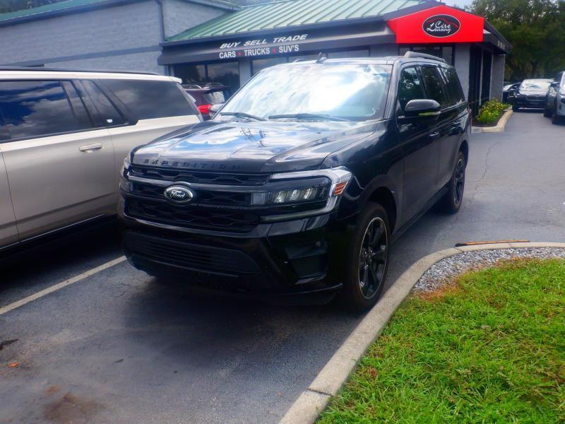 Ford Expedition  2023