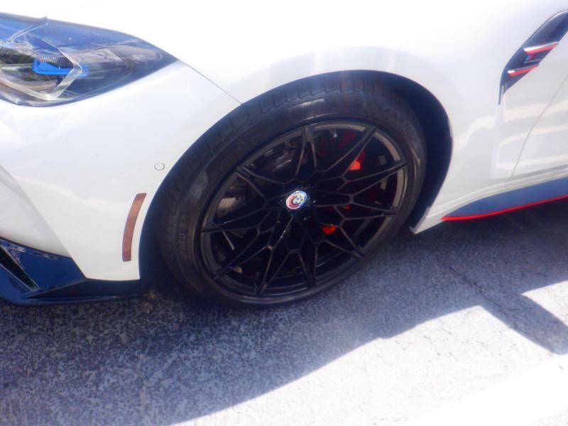 BMW M4  2023