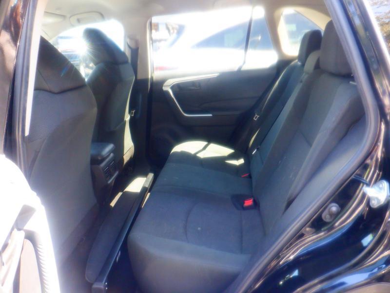 Toyota RAV4 LE 2023