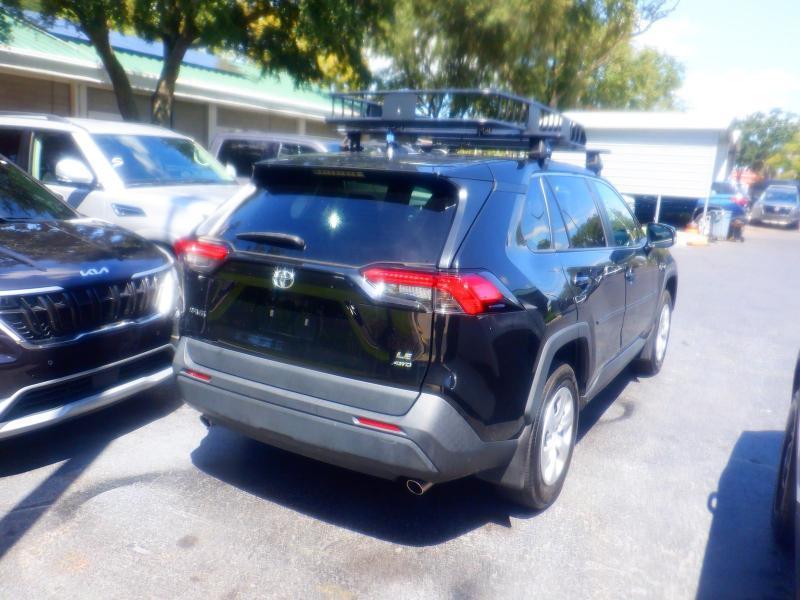 Toyota RAV4 LE 2023