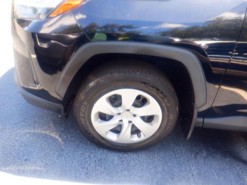 Toyota RAV4 LE 2023