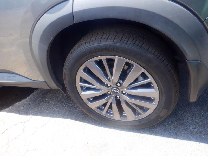 Nissan Pathfinder  2023