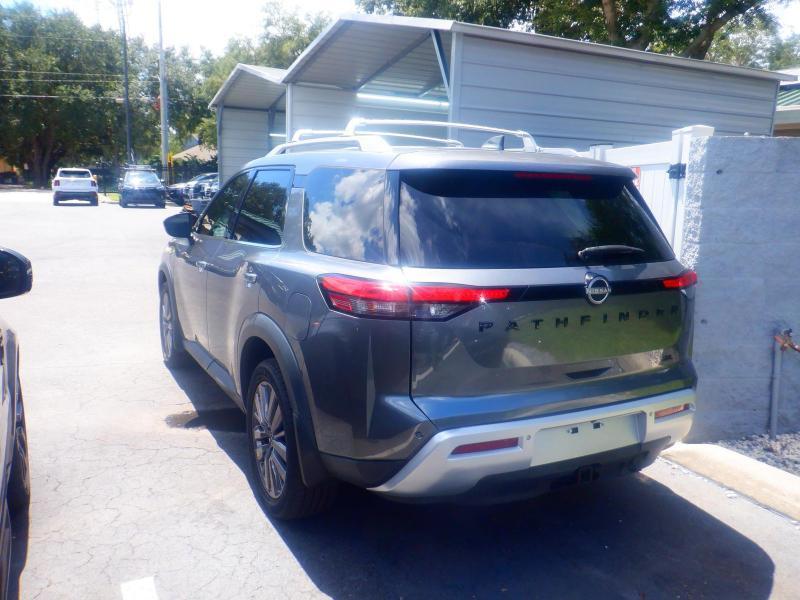 Nissan Pathfinder  2023