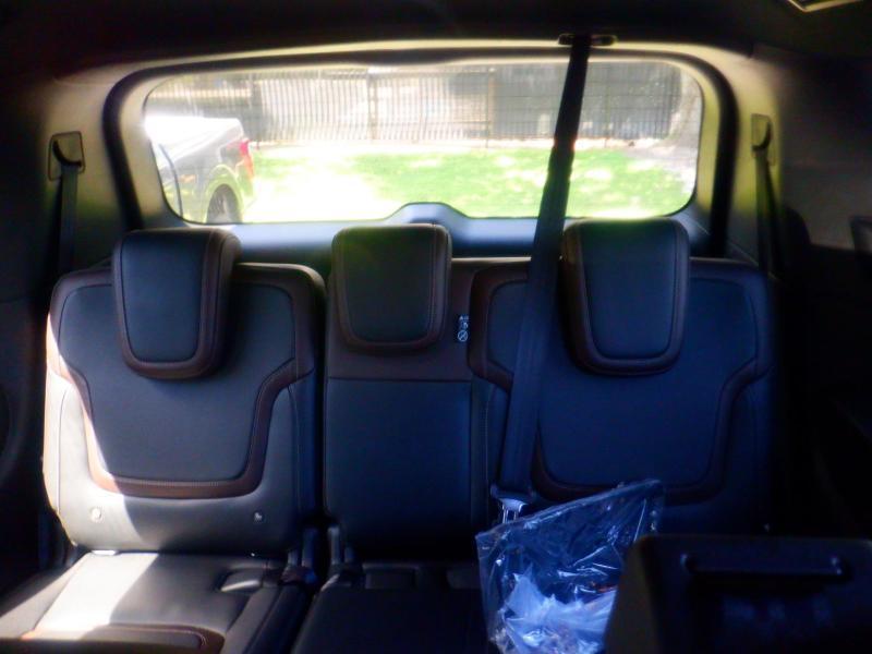 Nissan Armada  2025