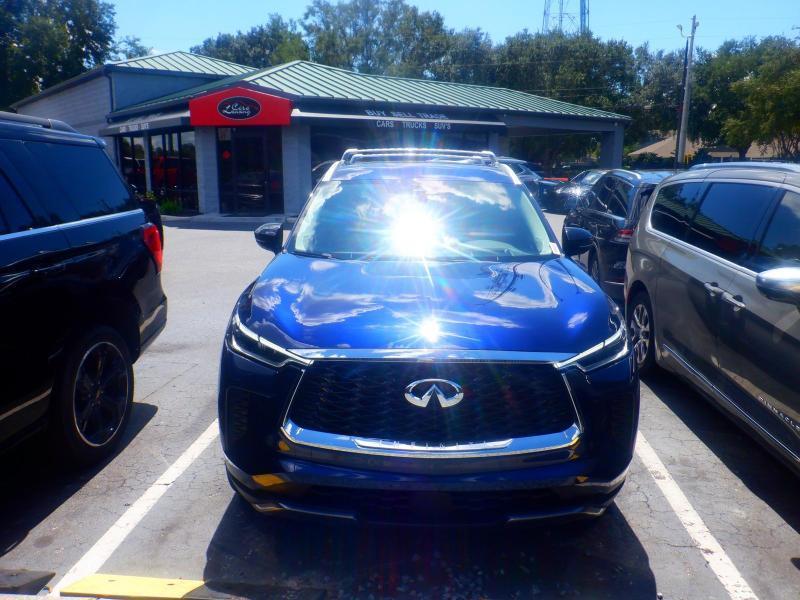 Infiniti QX60  2023