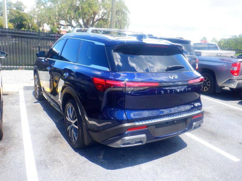Infiniti QX60  2023
