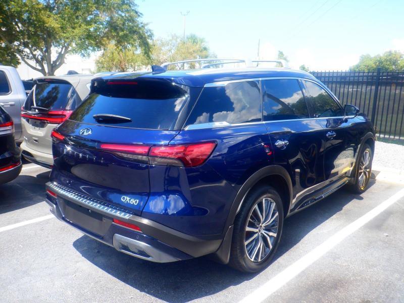 Infiniti QX60  2023