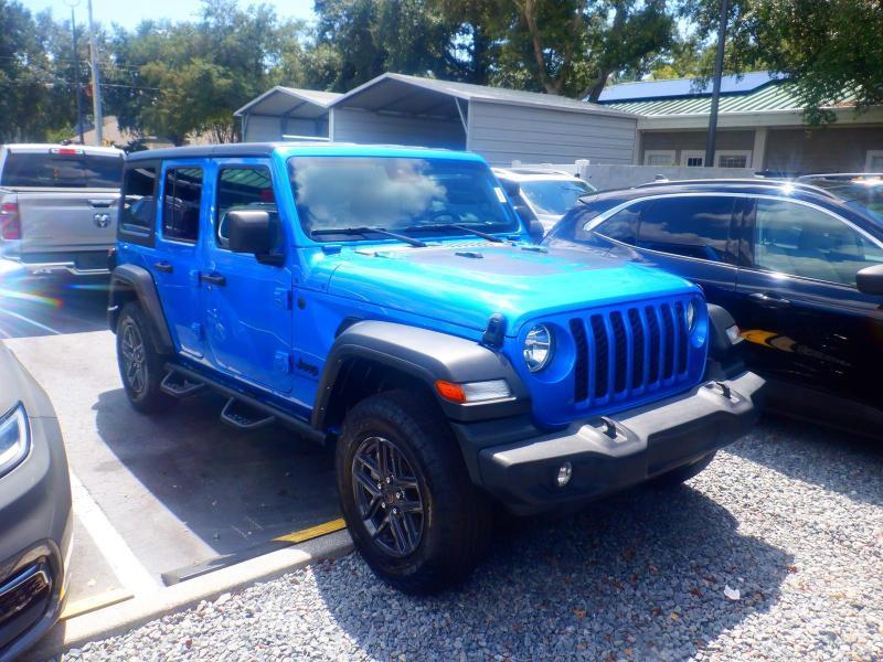 Jeep Wrangler  2024
