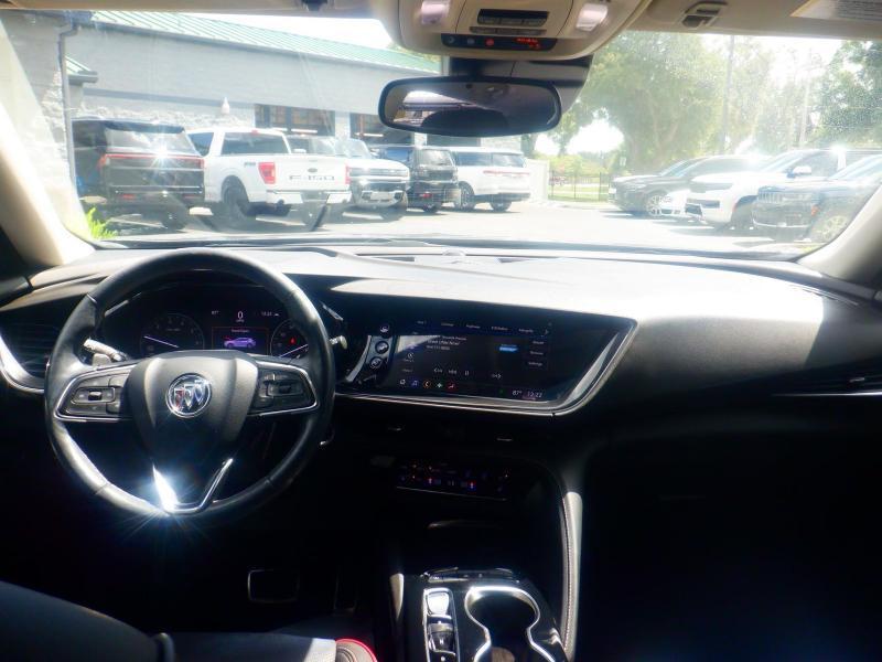 Buick Envision  2023
