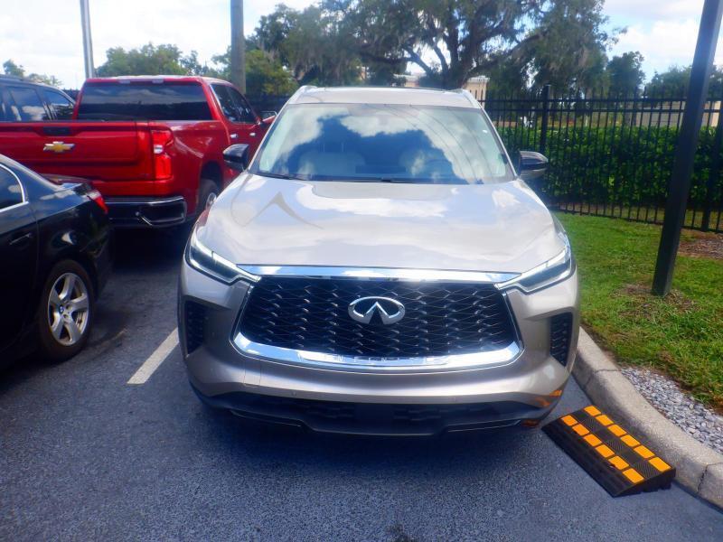 Infiniti QX60  2023