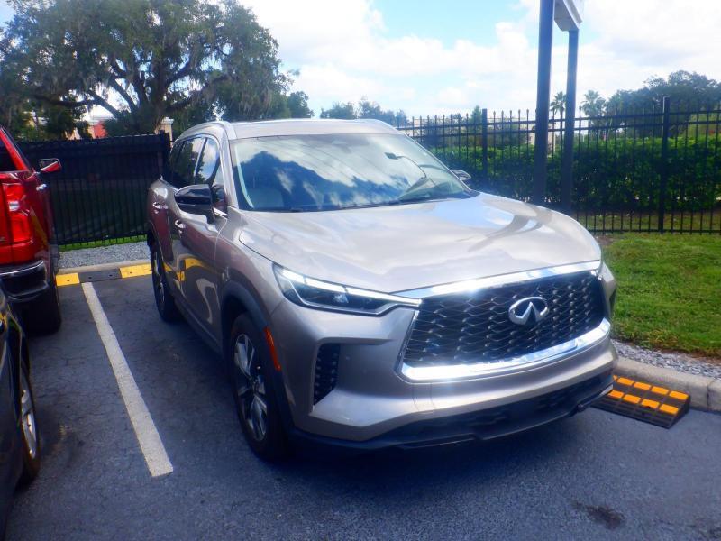 Infiniti QX60  2023