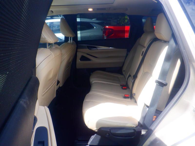 Infiniti QX60  2023