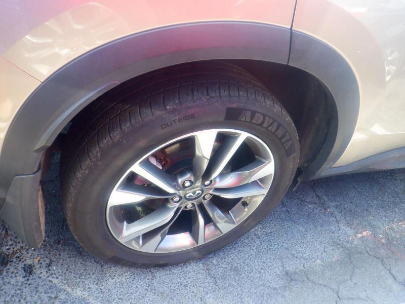 Infiniti QX60  2023