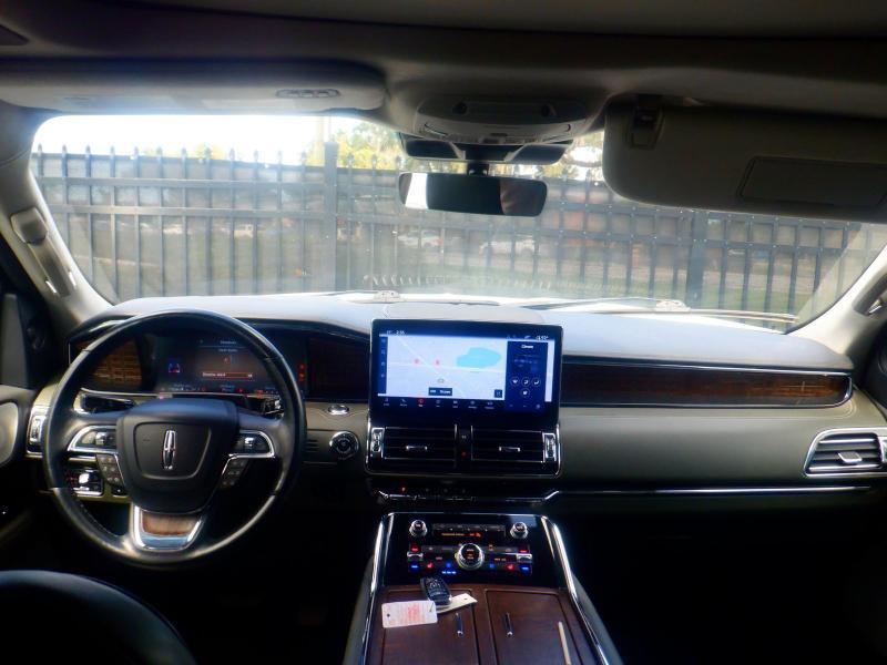 Lincoln Navigator  2023