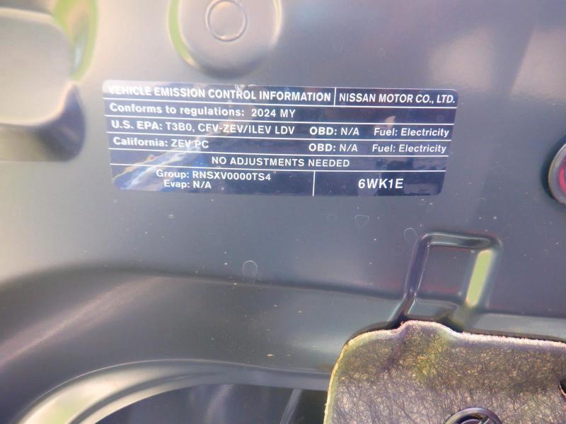 Nissan Leaf  2024