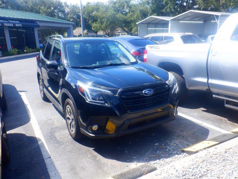 Subaru Forester Premium AWD 2023