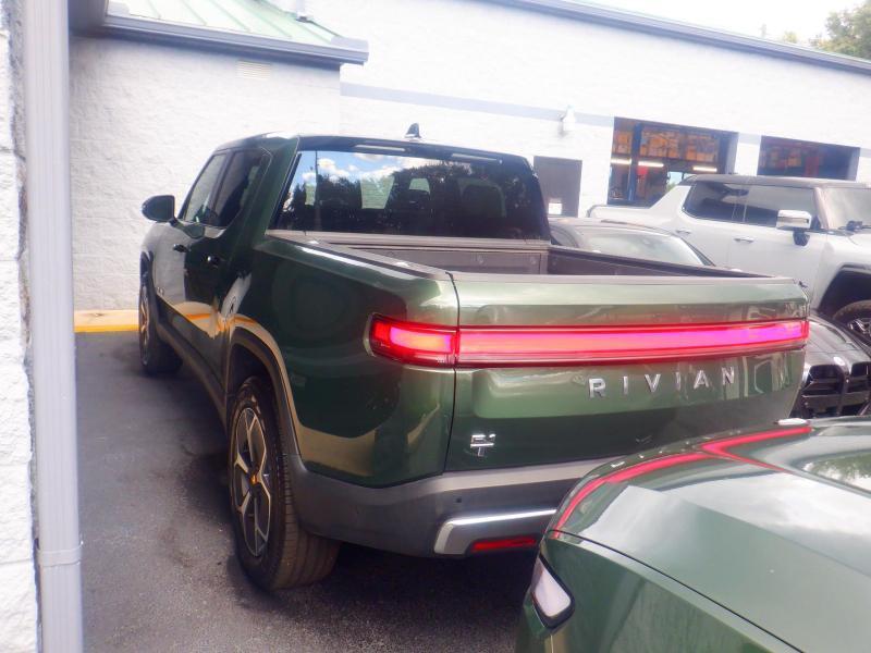 Rivian R1T  2024