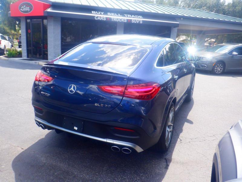 Mercedes-Benz GLE-Class  2024