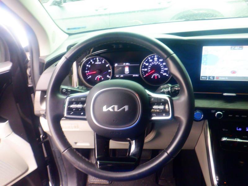 Kia Carnival EX 2024