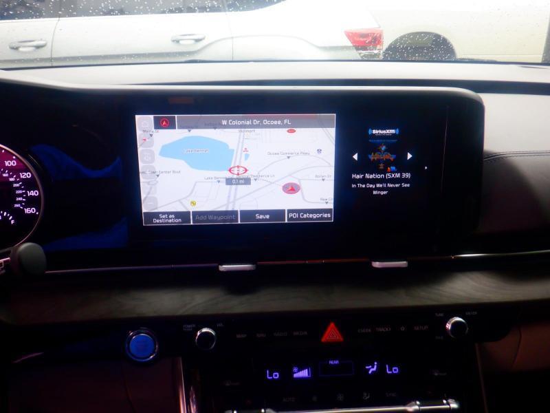 Kia Carnival EX 2024