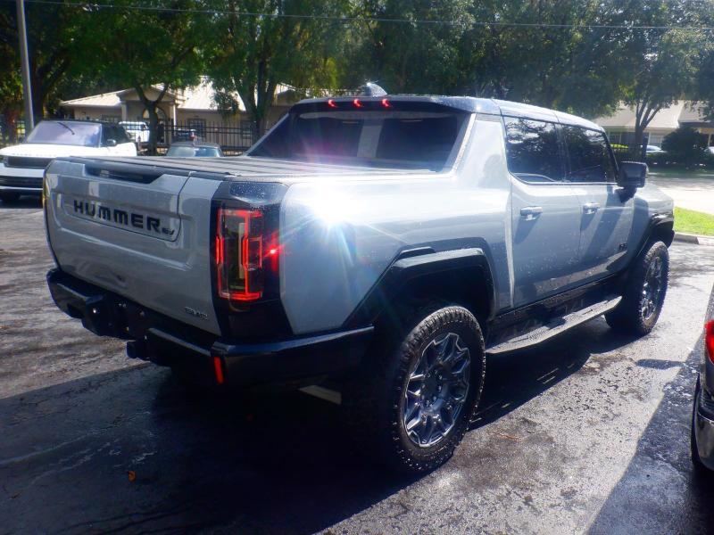 GMC HUMMER EV  2024
