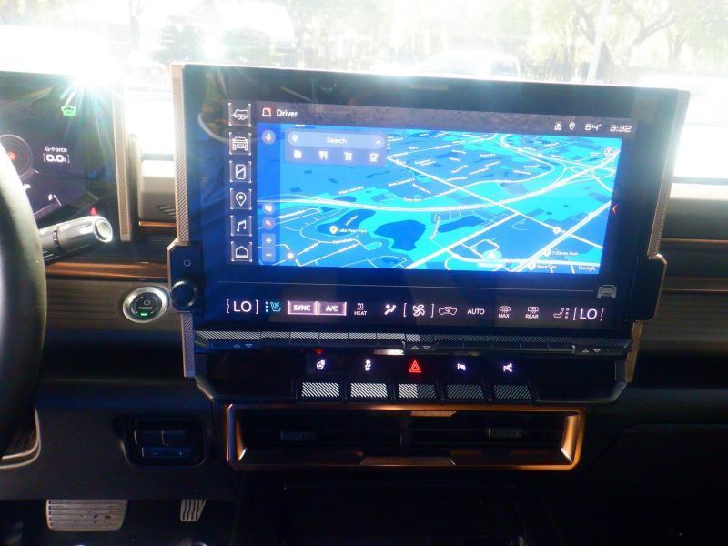 GMC HUMMER EV  2024
