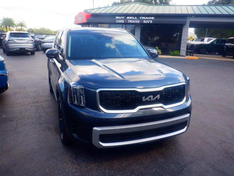 Kia Telluride EX 2024