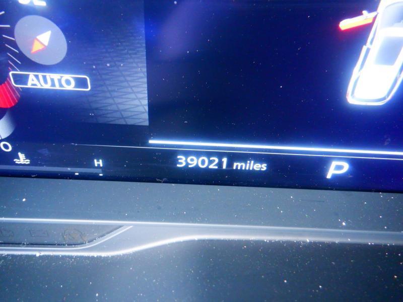 Nissan Pathfinder  2024