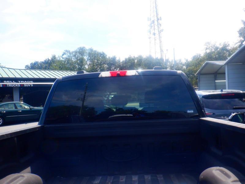 Ford F-150 Lightning  2023