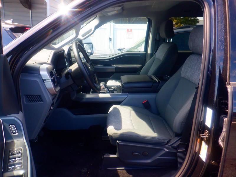 Ford F-150 Lightning  2023
