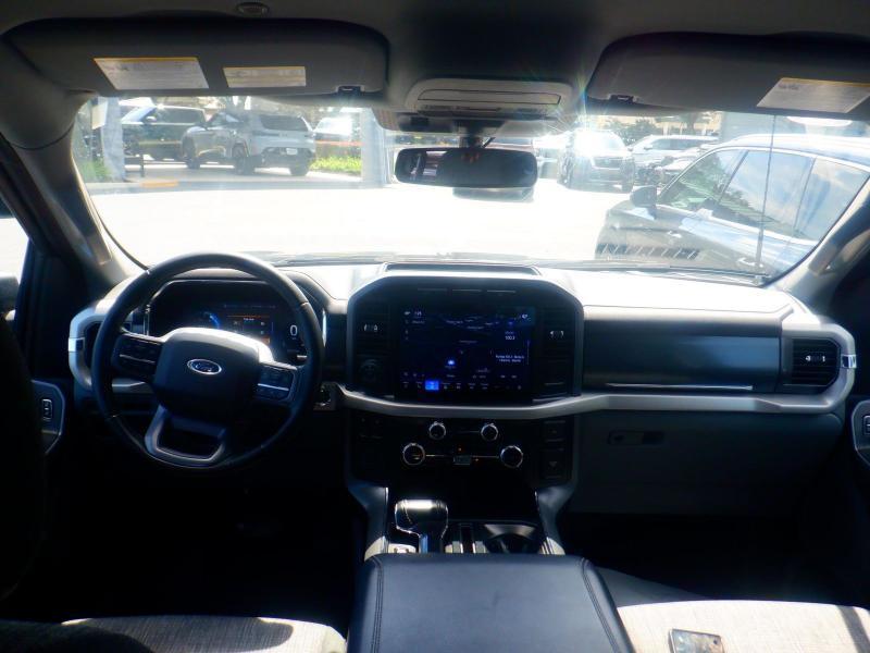 Ford F-150 Lightning  2023