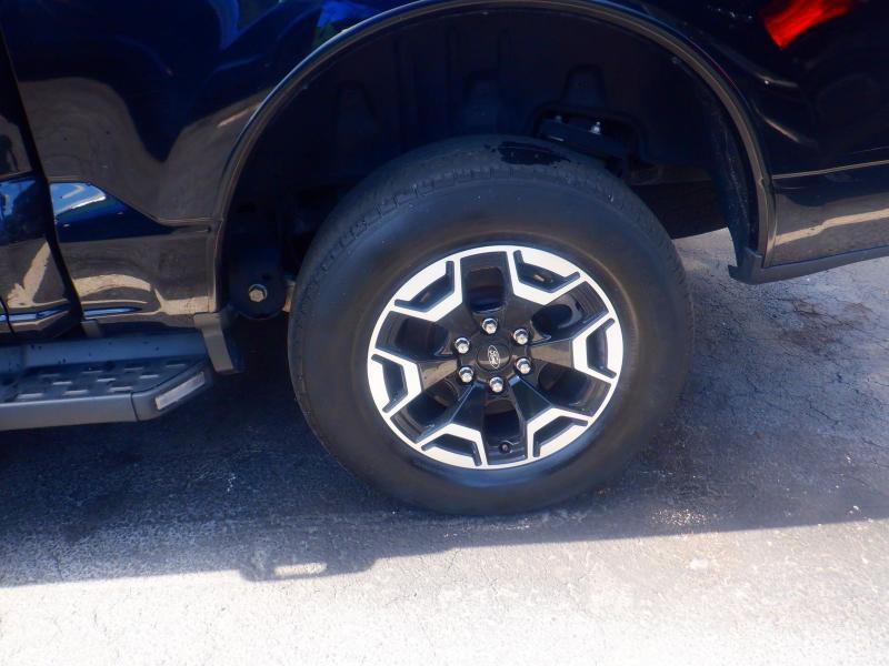 Ford F-150 Lightning  2023